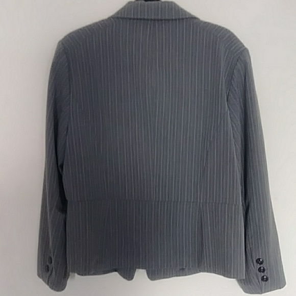 Jacket - Picture 3 of 3